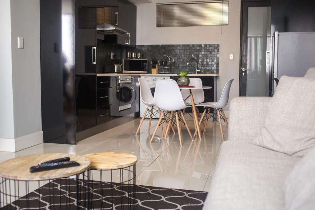 Apartment 64 At 77 On Independence Ave Windhoek Kültér fotó