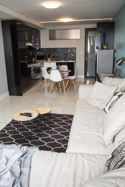 Apartment 64 At 77 On Independence Ave Windhoek Kültér fotó